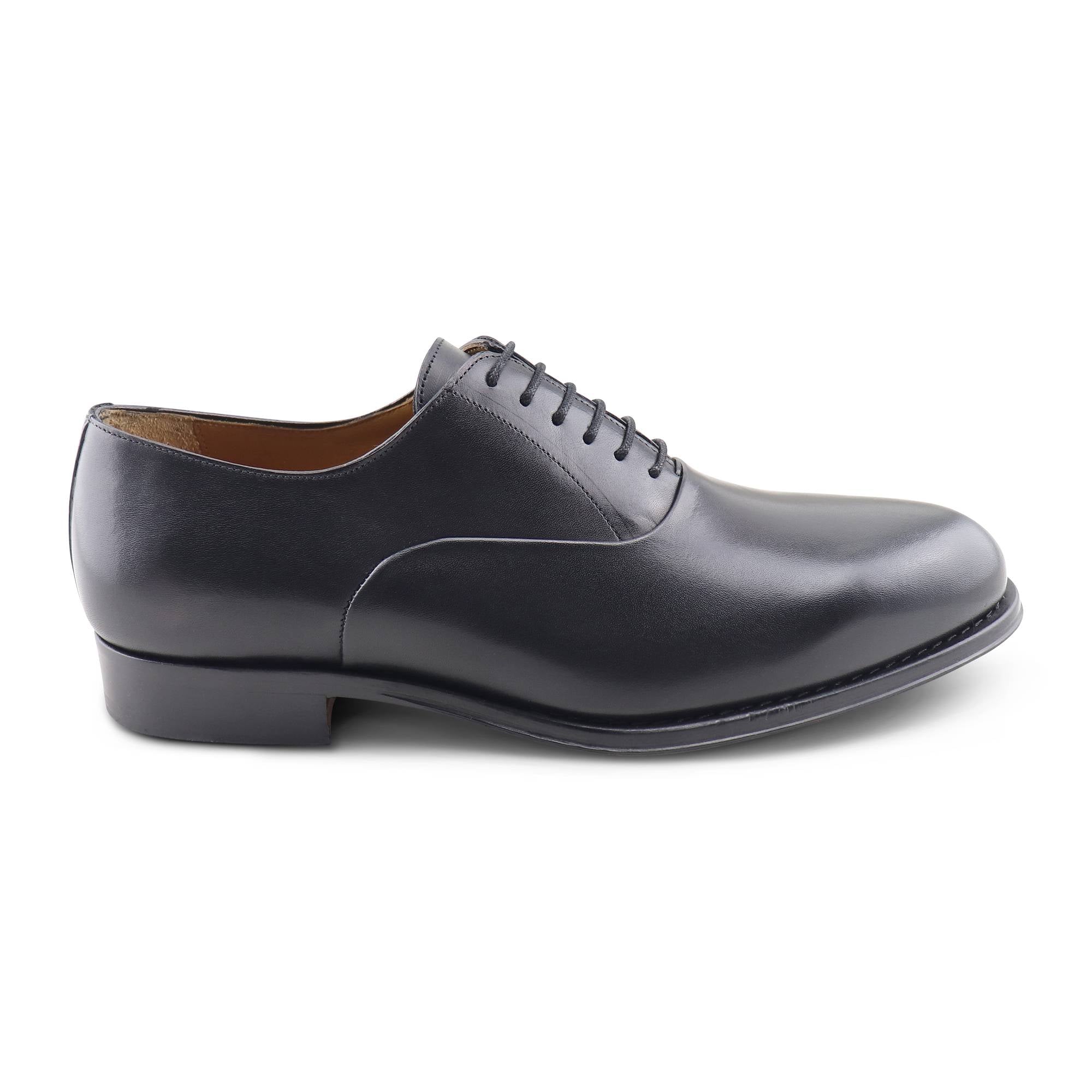 Francesina nera in pelle