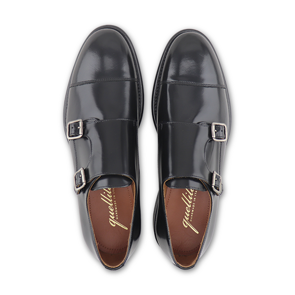 Black double buckle in brushed leather