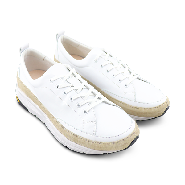 White sneakers with suede insert