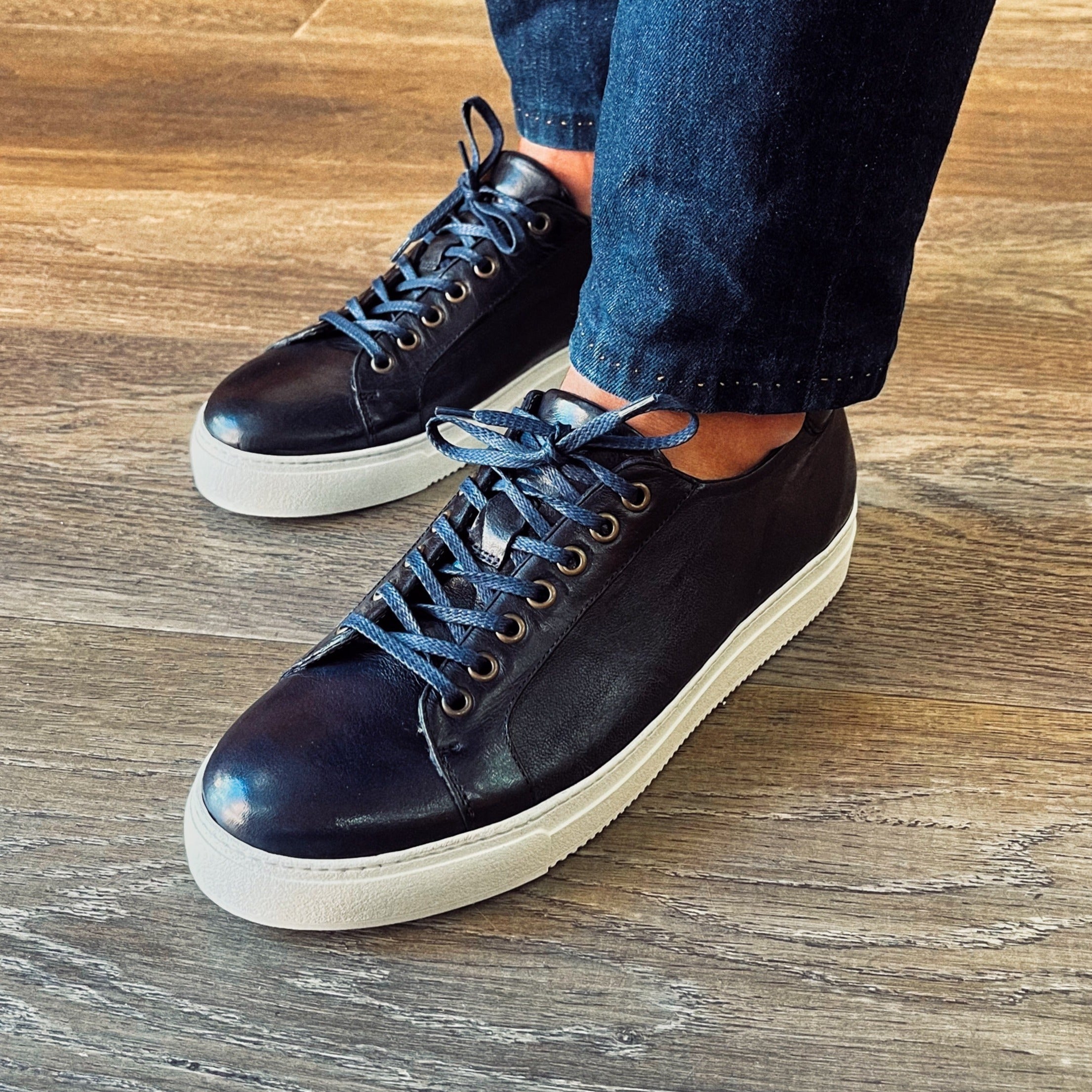 Vibram Sneakers Blue Leather