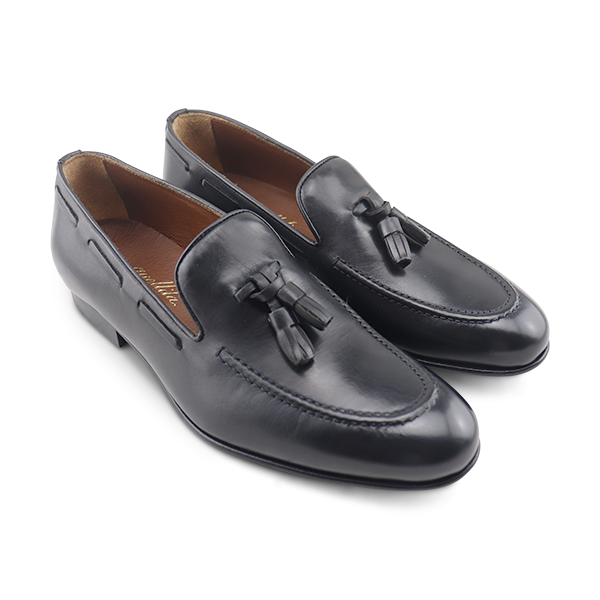 Black leather slippers