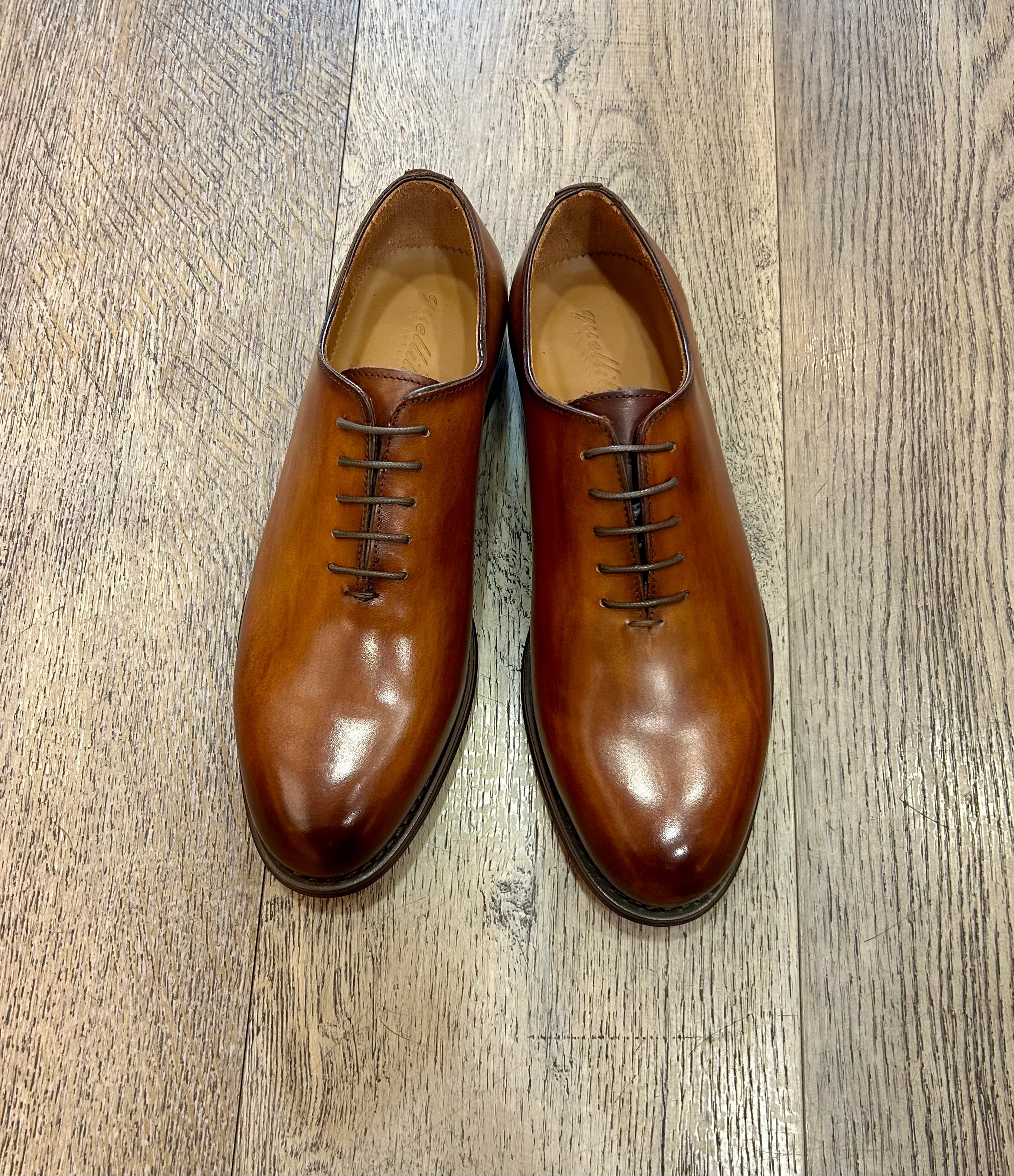 Brisee leather brogue