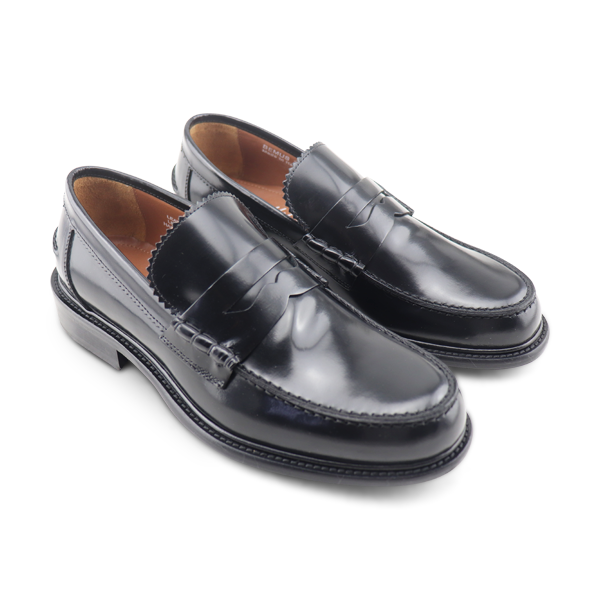 Black brushed leather college