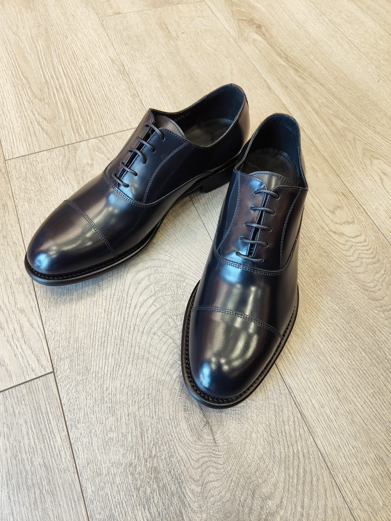 Francesina in pelle spazzolata blu