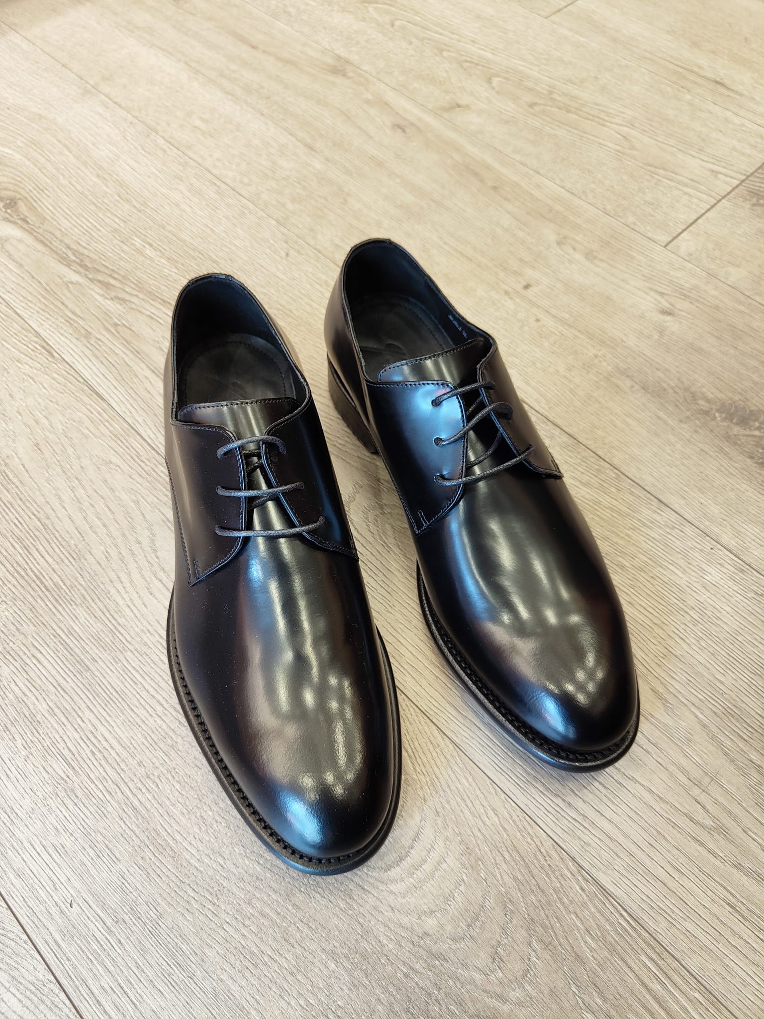 Derby in pelle abrasivato nero