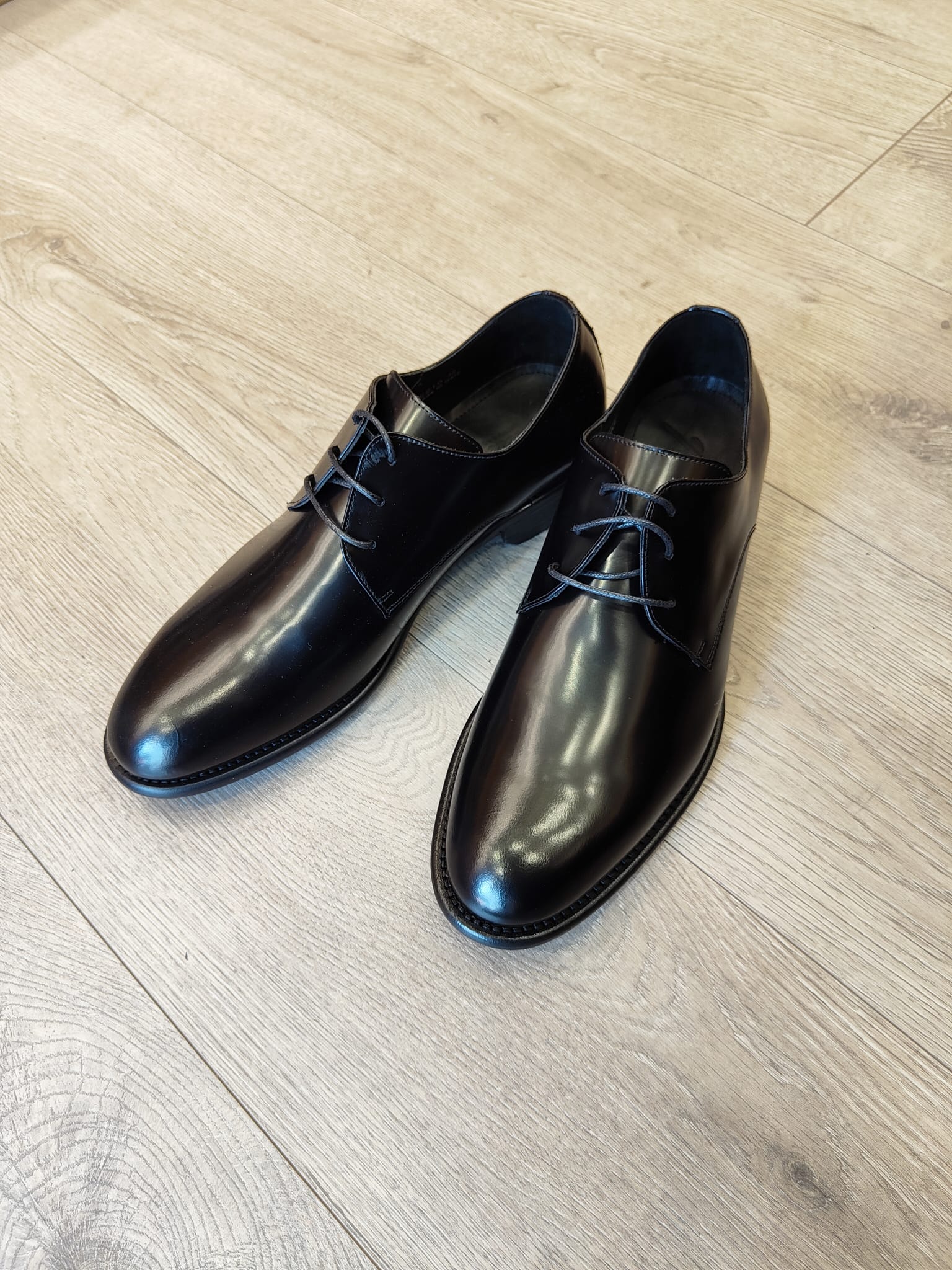 Derby in pelle abrasivato nero