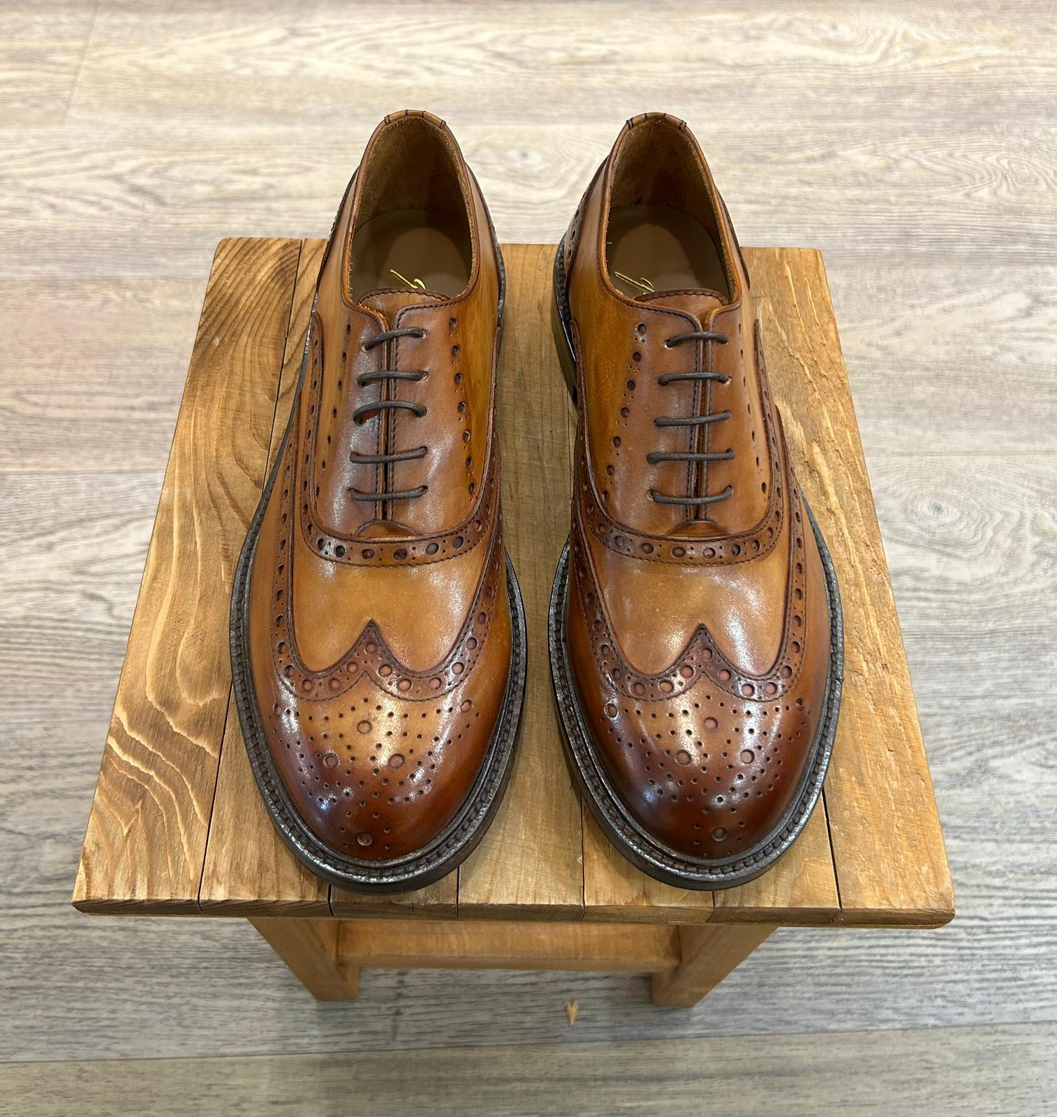 Francesina in pelle havana