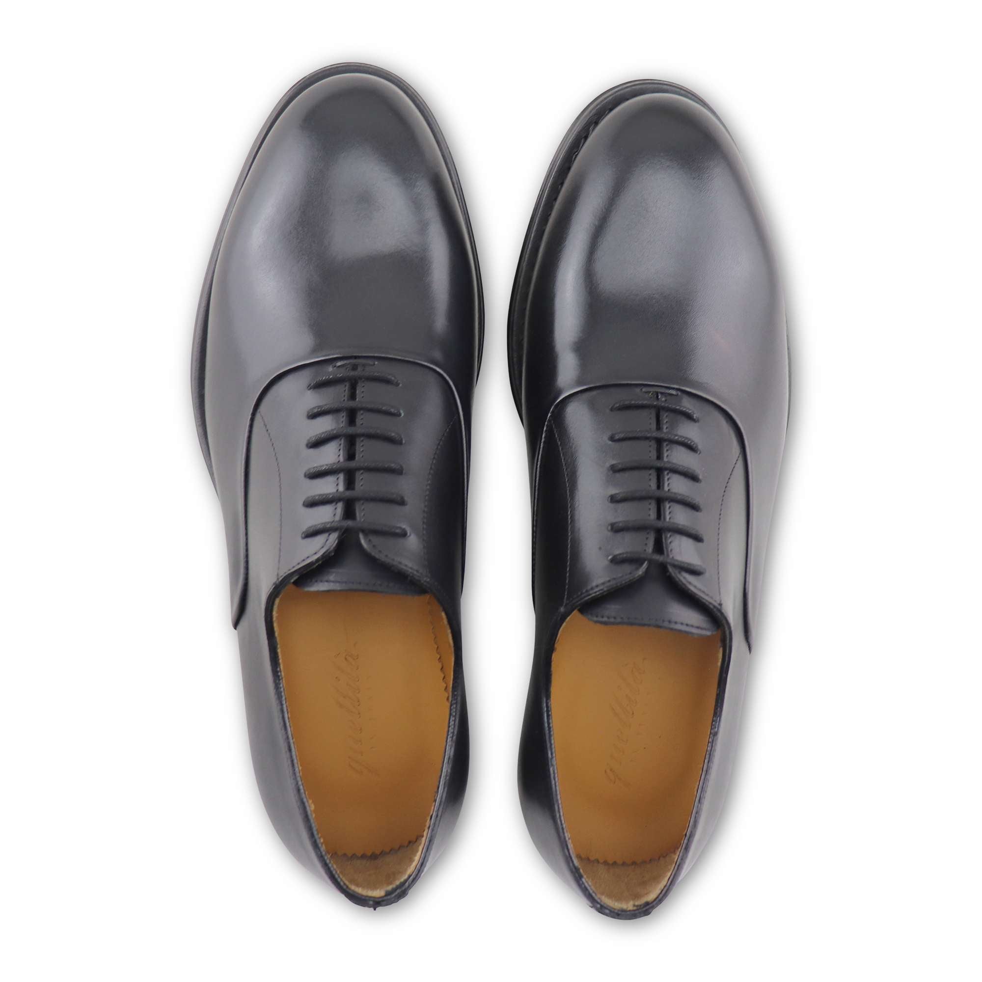 Francesina nera in pelle