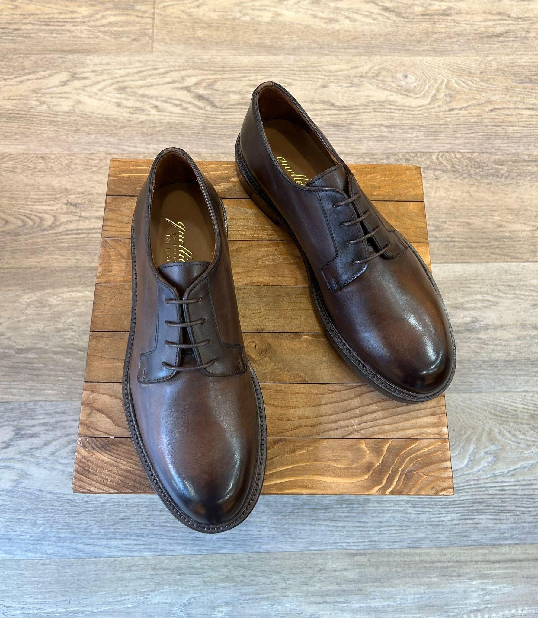 Derby testa di moro in pelle