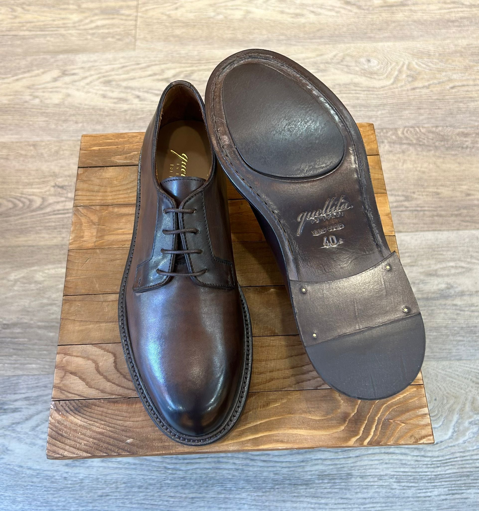 Derby testa di moro in pelle