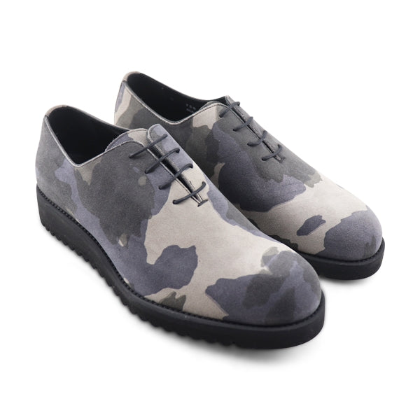 Military leather brogue