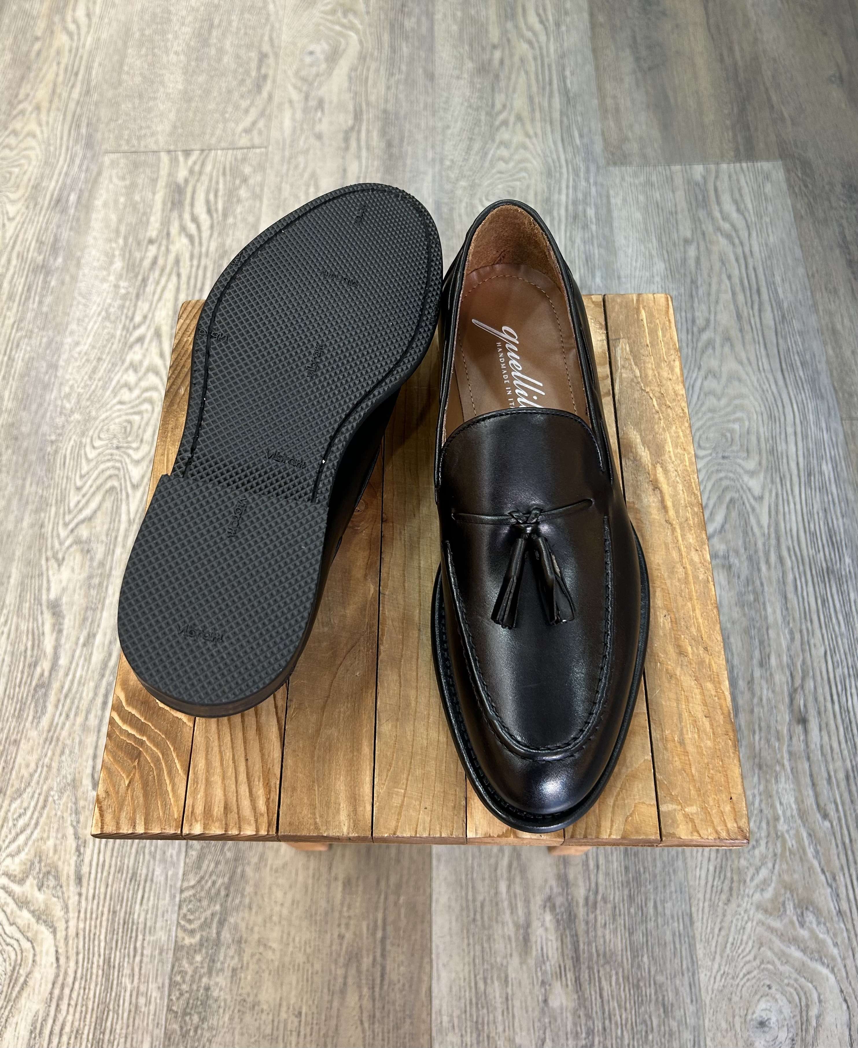 Black leather tassel