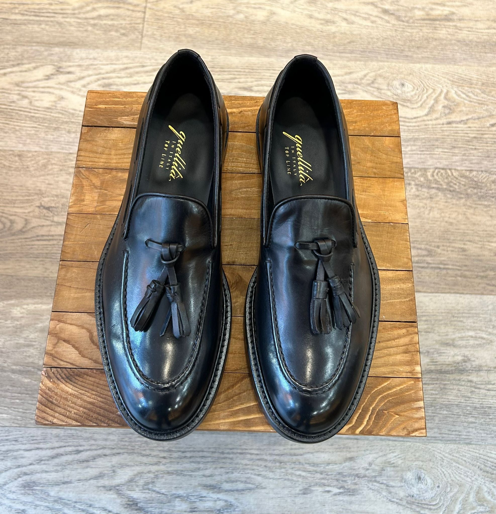 Black leather tassels