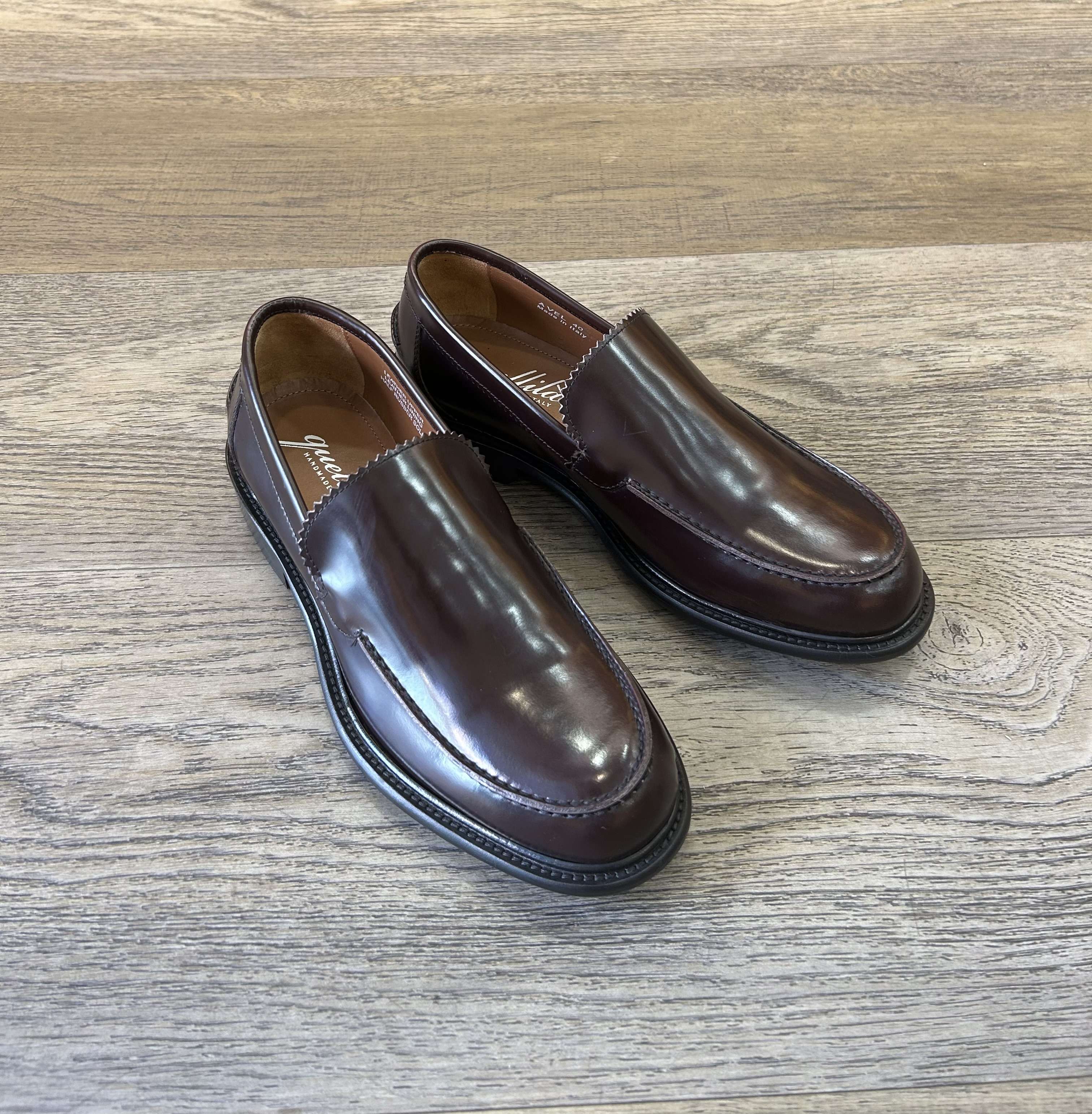 Burgundy brushed leather loafers