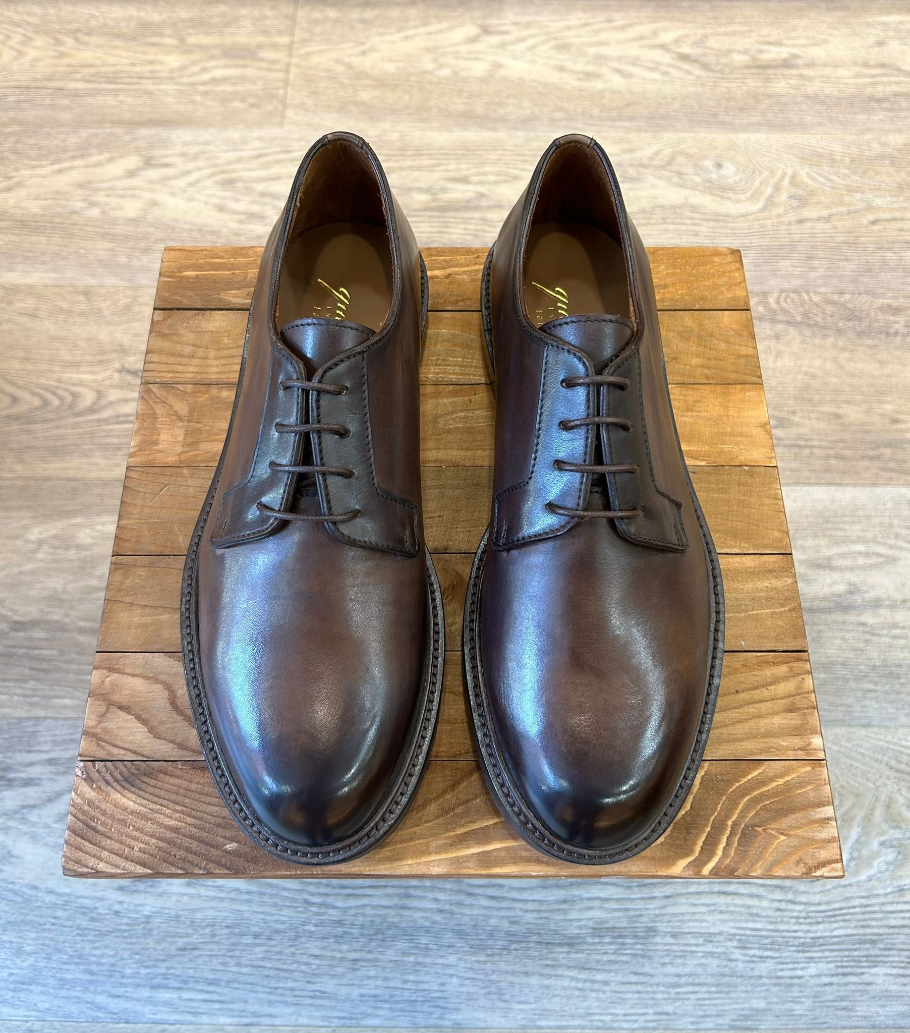 Derby testa di moro in pelle