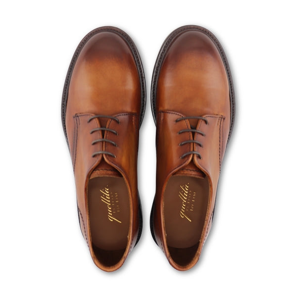 Derby in pelle havana