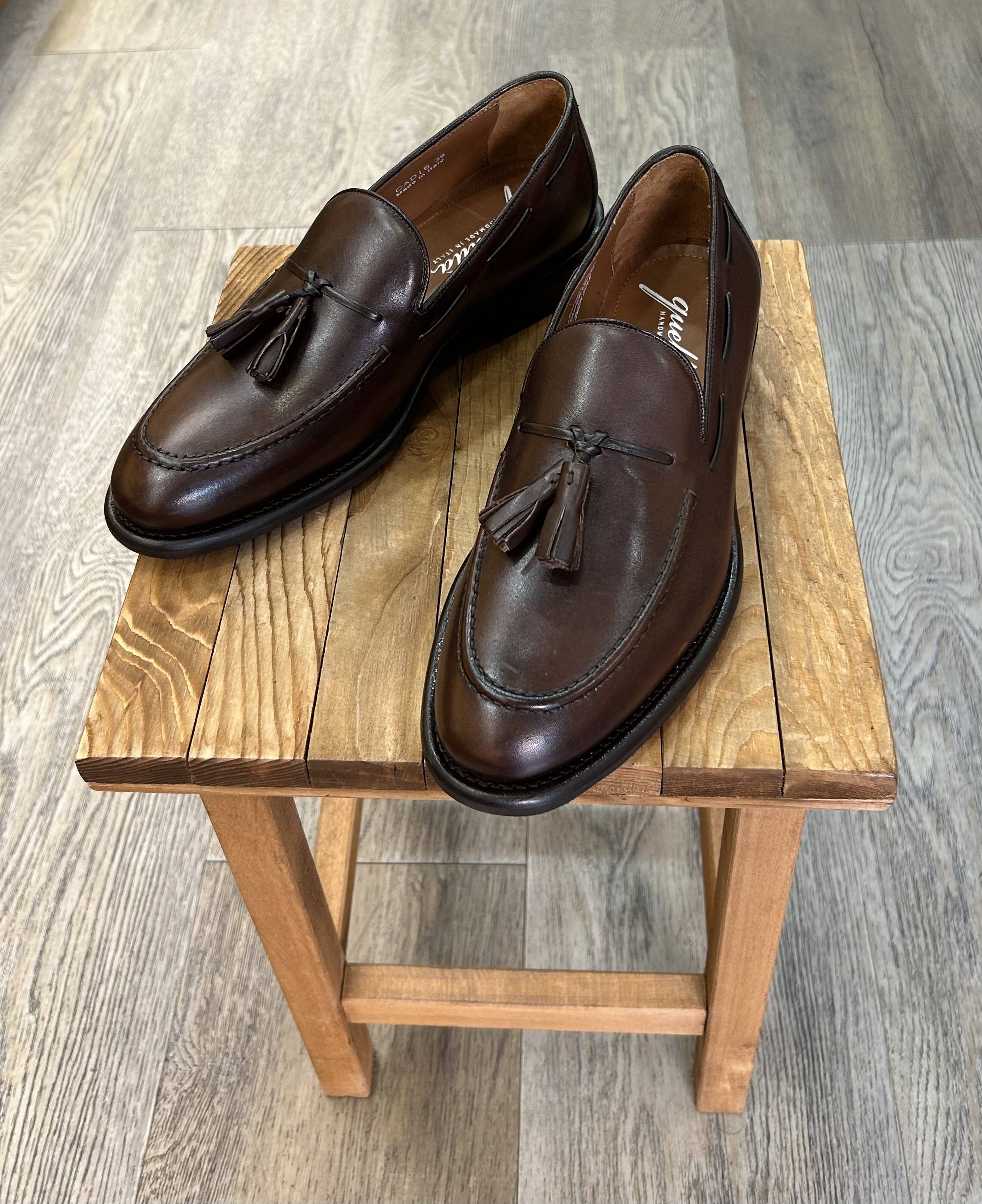 Dark brown leather tassel