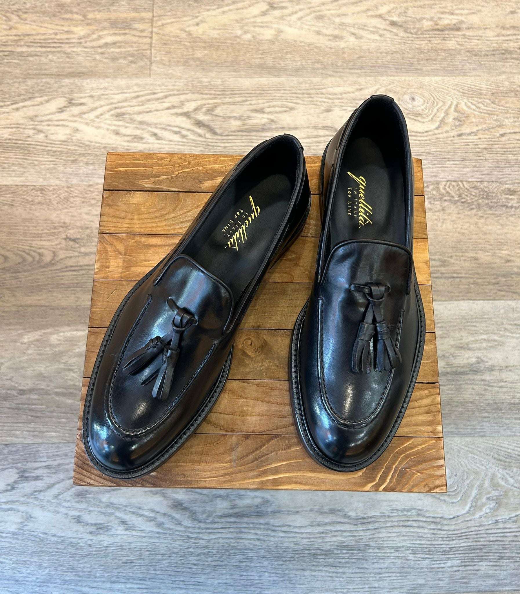 Black leather tassels