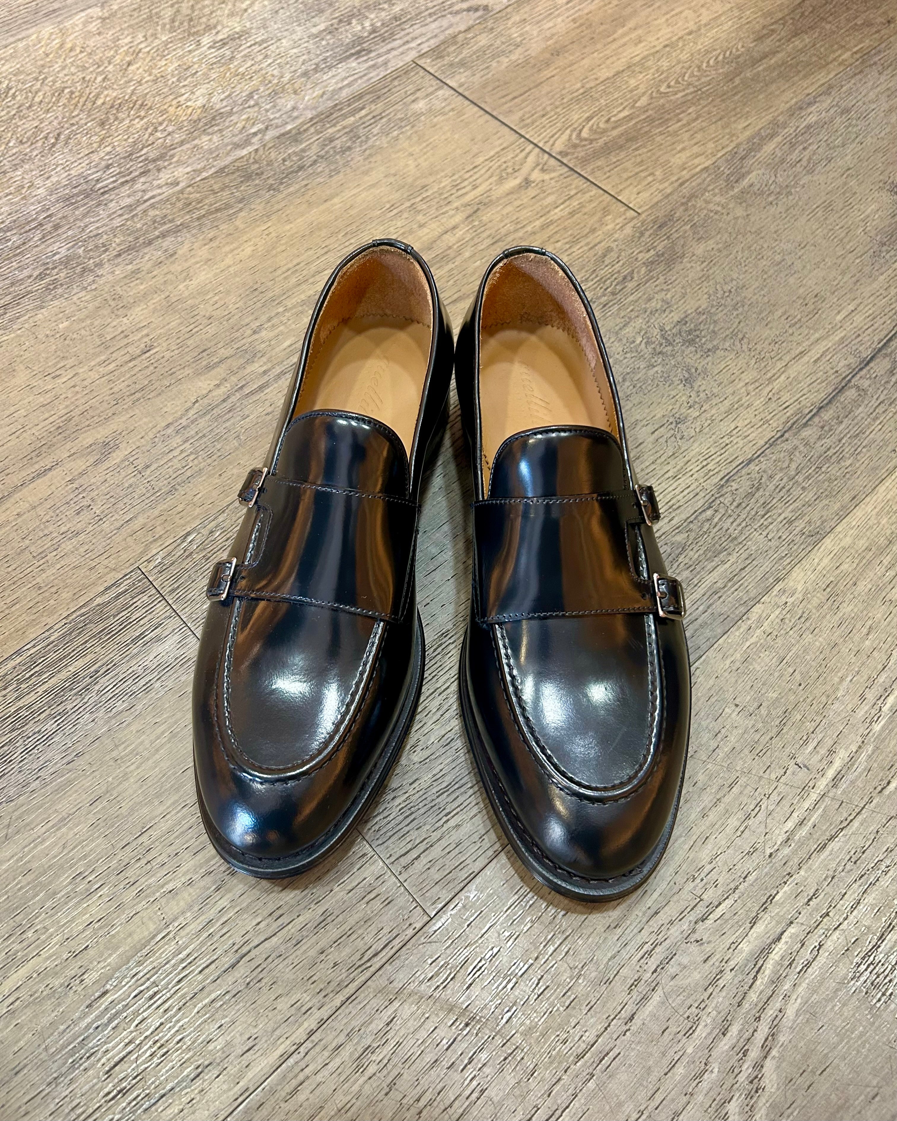 Double black abrasive leather