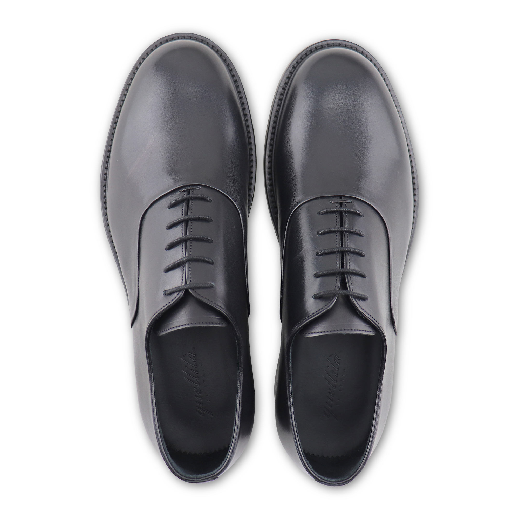 Francesina nera in pelle