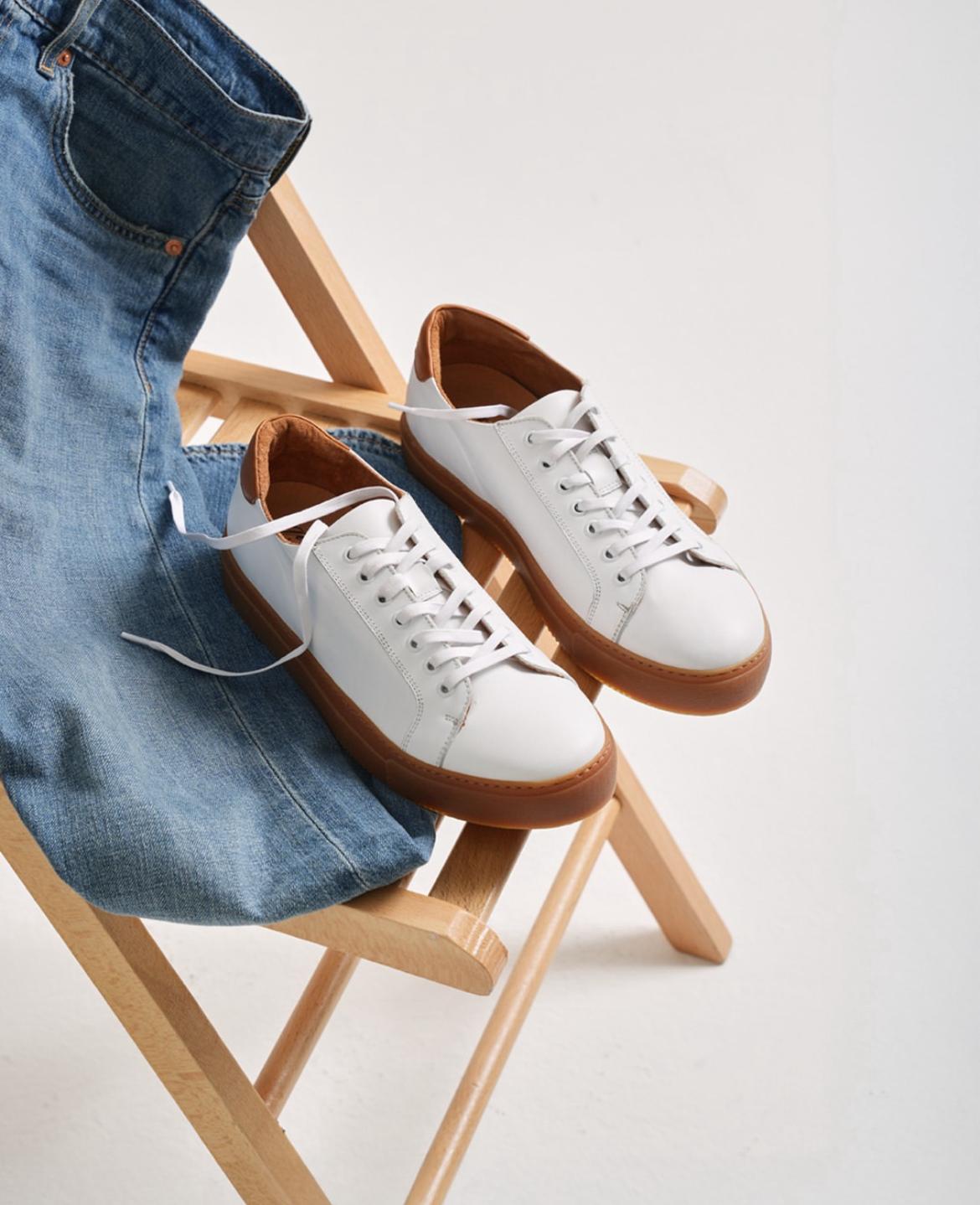 Vibram sneakers white leather with leather insert