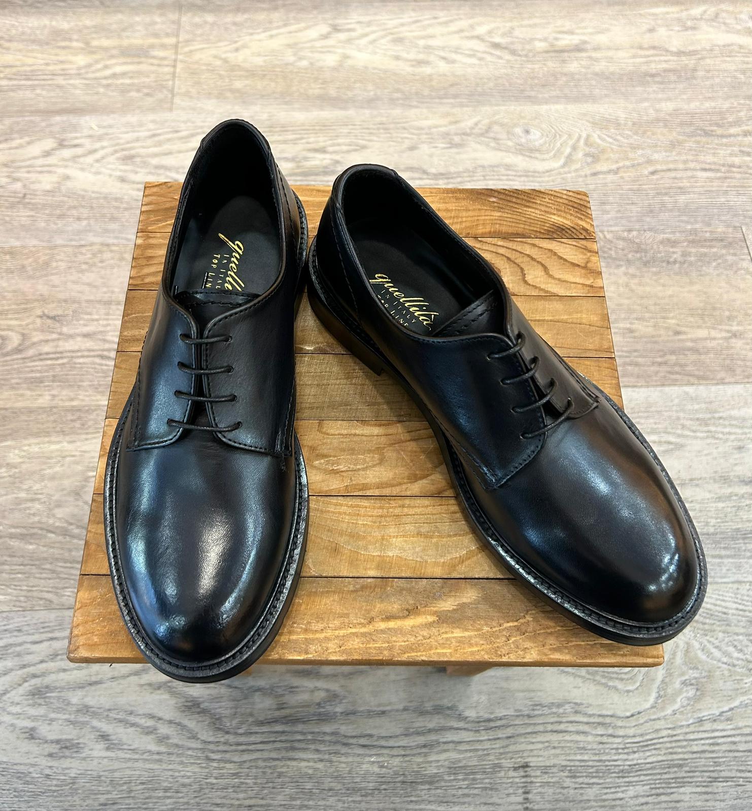 Derby nero in pelle