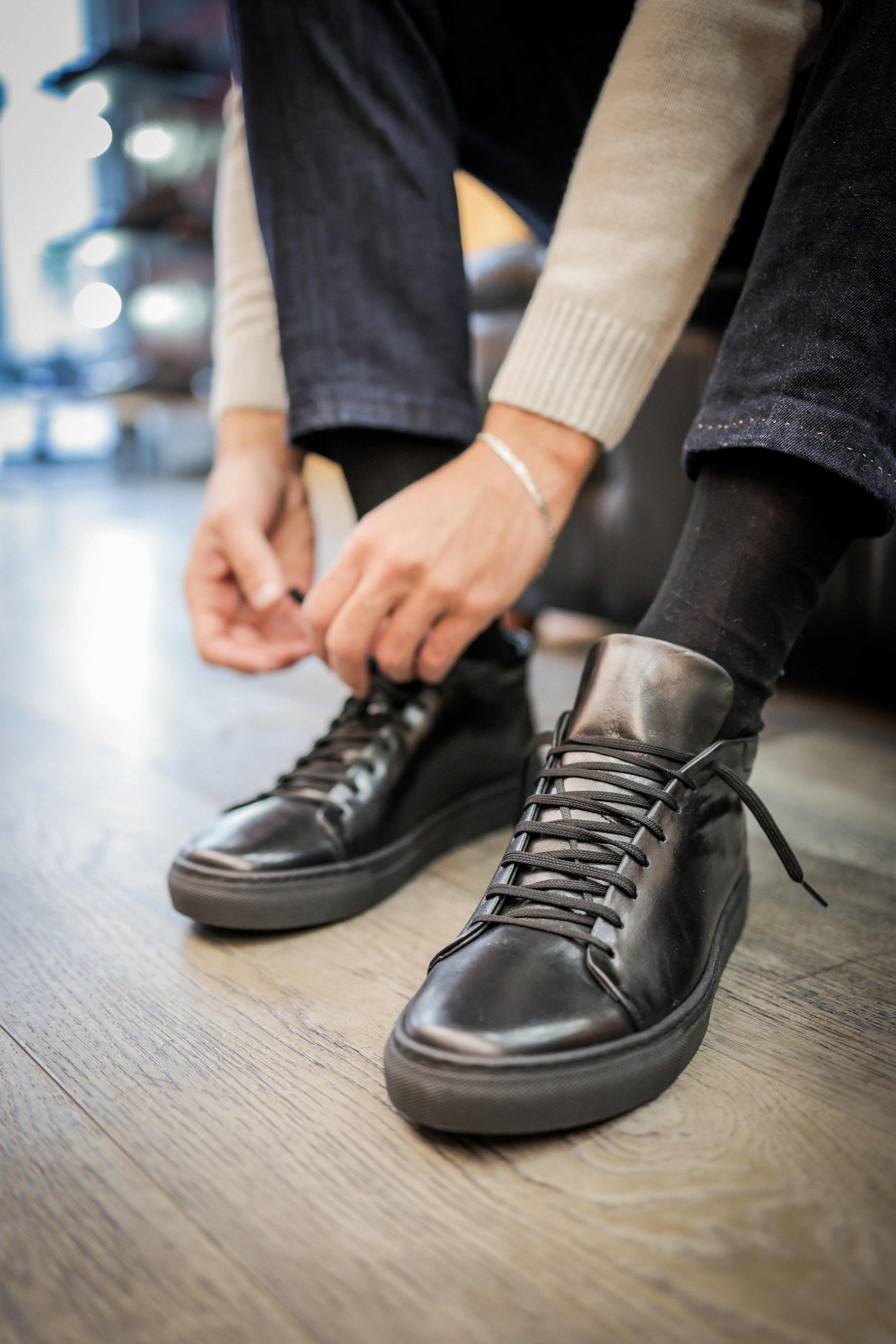 Sneakers alte nere in pelle